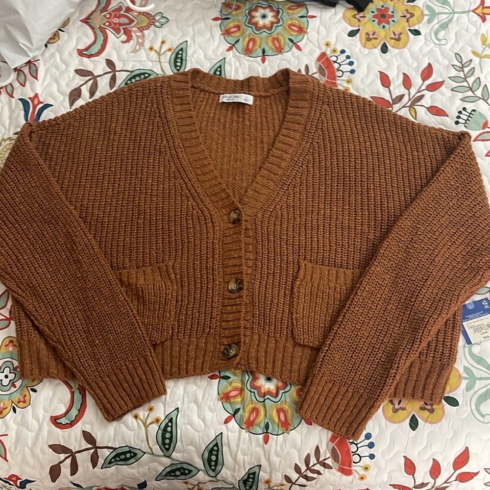 Oversized Cropped Cardigan